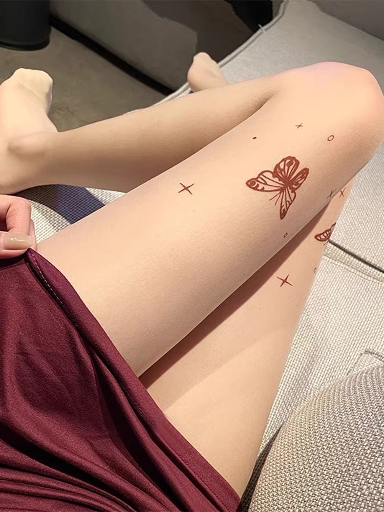 FC|蝴蝶印花 俏皮膚色絲襪 膚色